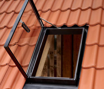 Réparateur, installateur de velux 83